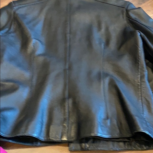 Leather Jacket - Picture 4 of 5